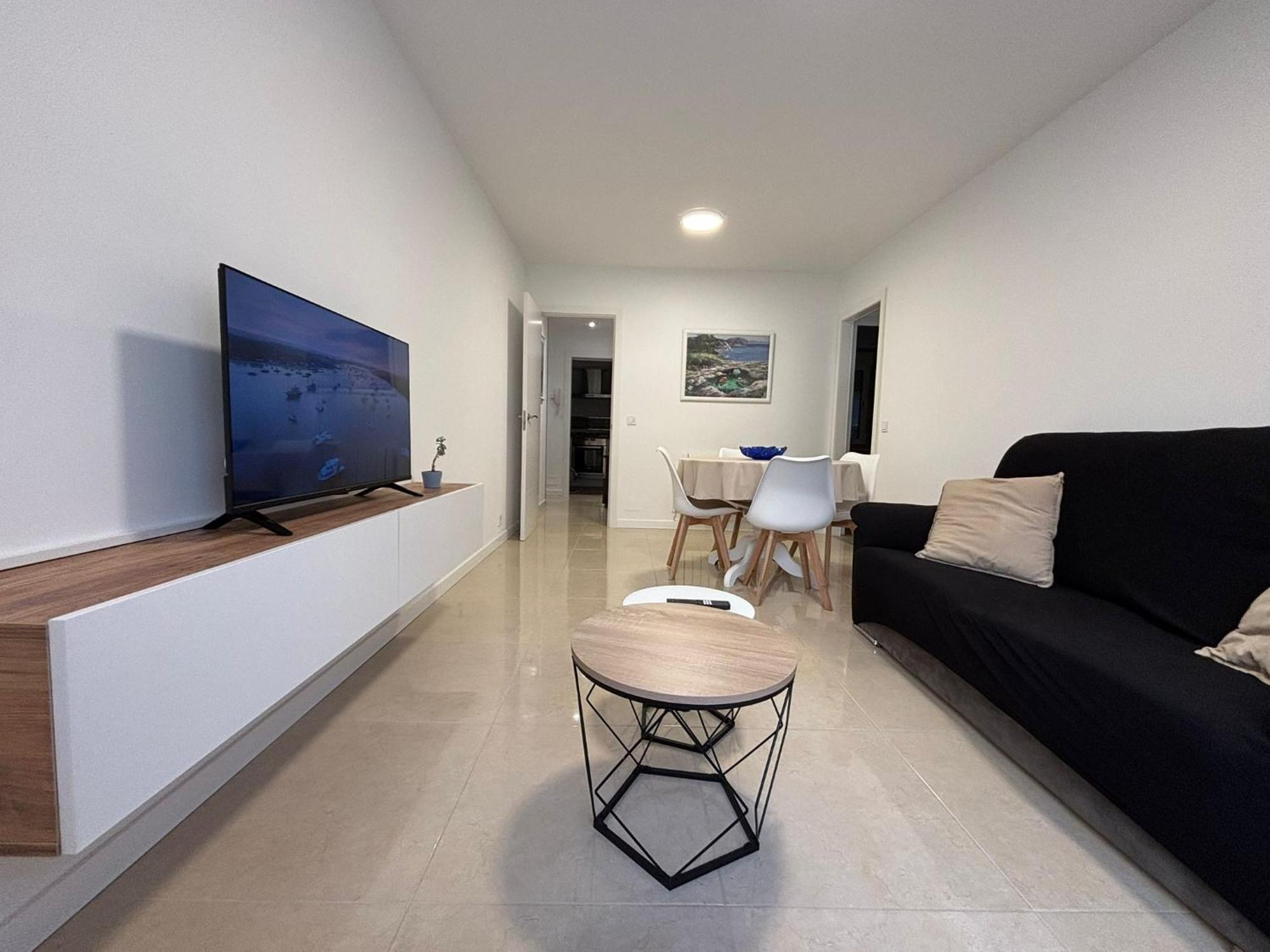 Apartamentos Africa Milladoiro Exterior photo